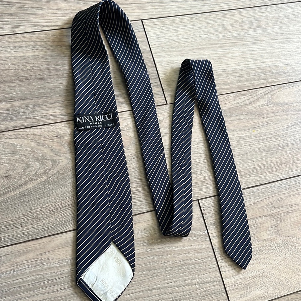 Nina Ricci vintage Silk Tie